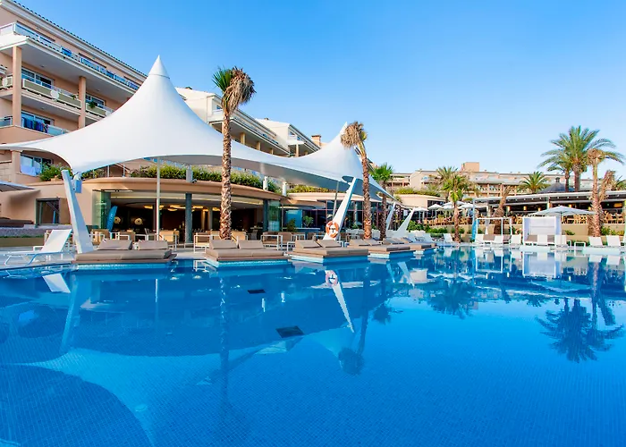 Insotel Cala Mandia Resort
