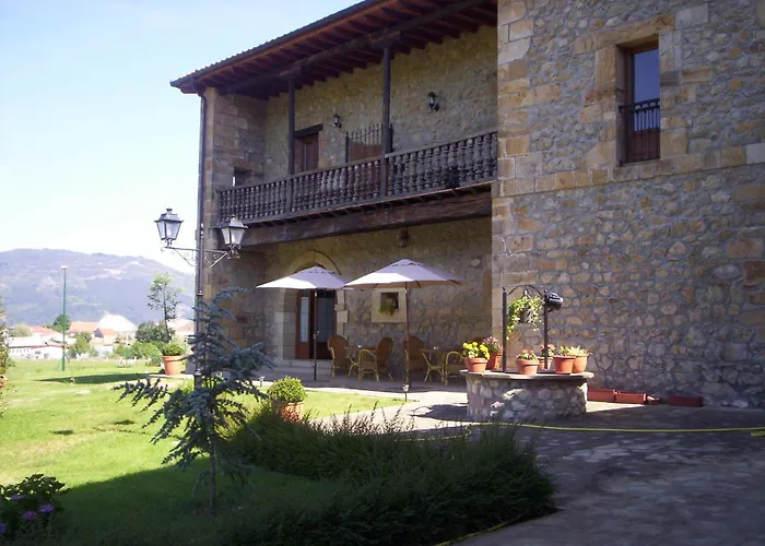 Hotel Palacio Garcia Quijano Corrales De Buelna