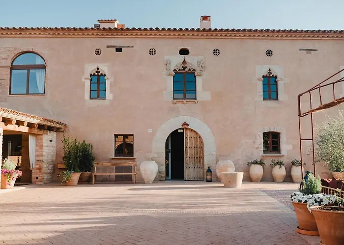 Hotel-Masia Can Farrés El Bruc
