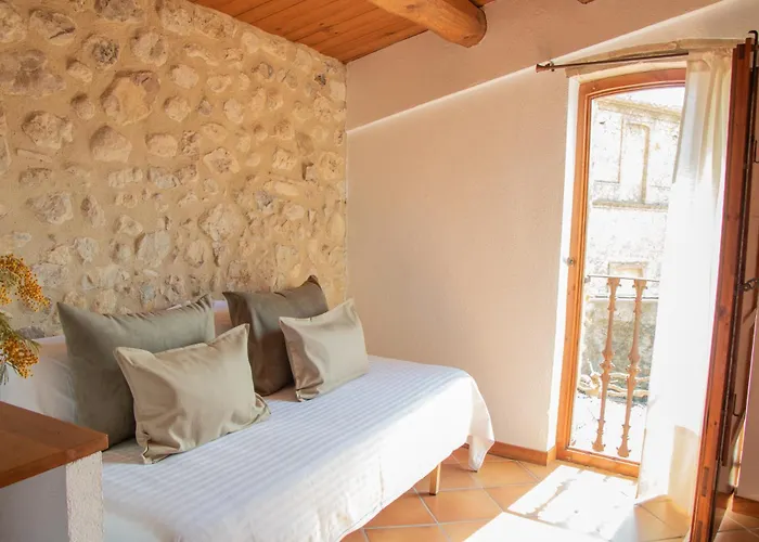 Bed and Breakfast Mas Camins (Adults Only) Avinyonet de Puigventós