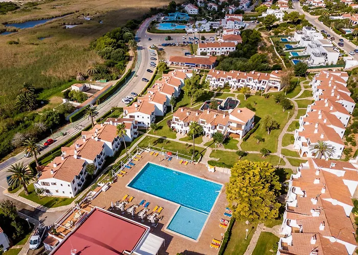 Apartamentos Son Bou Gardens By Menorcarentals
