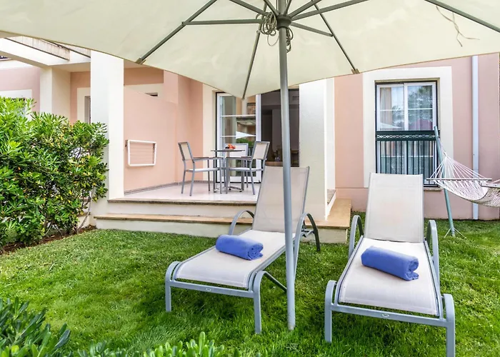 Aparthotel Zafiro Menorca à Cala'N Bosch 