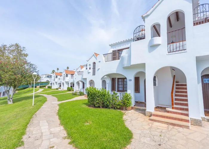 Apartamentos Son Bou Gardens By MENORCARENTALS
