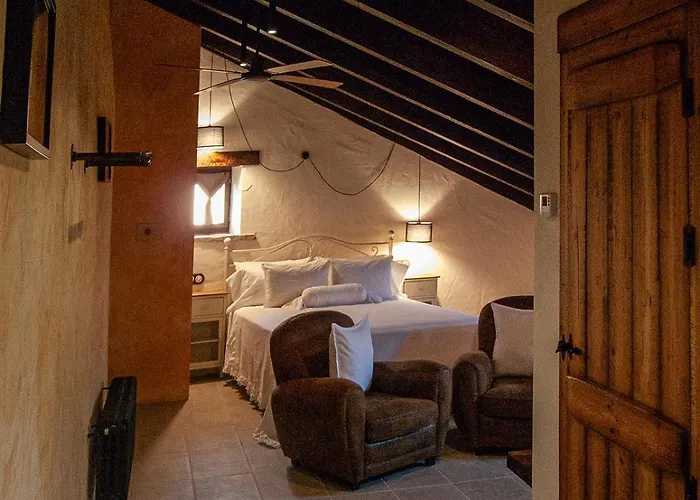 Hotel Posada Al Vent - Adults Only Aínsa