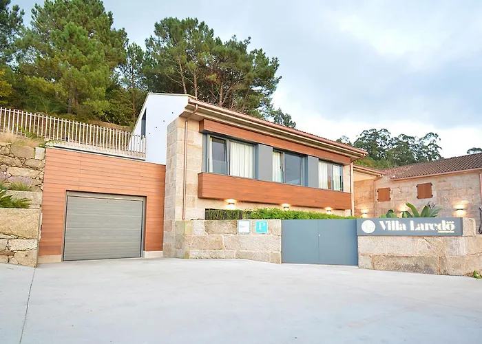 Villa Laredo ***