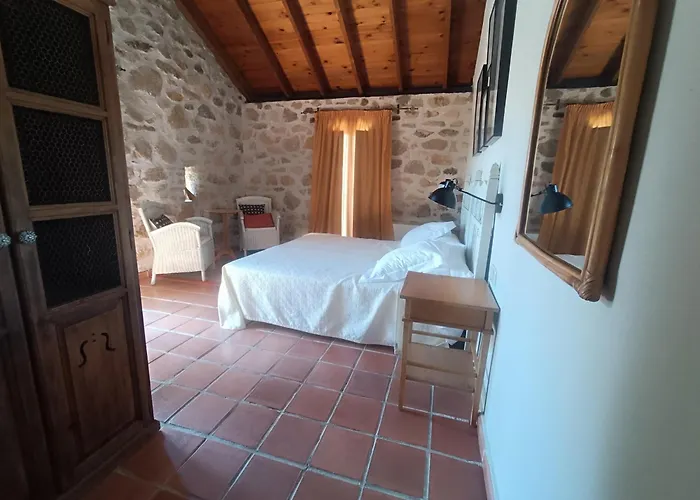 Hotel El Turcal Torremenga