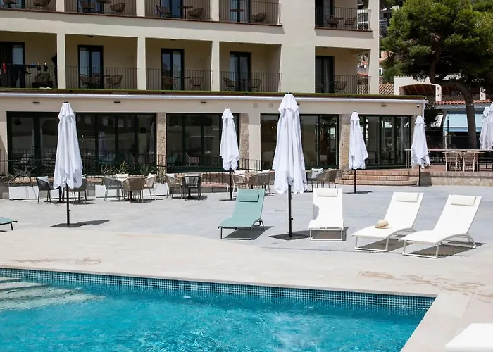 Hotel Coral Boutique by gaiarooms L'Estartit