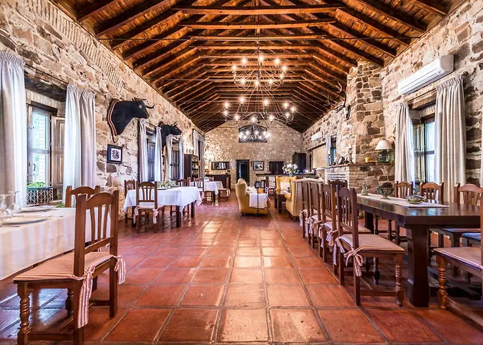 Finca El Cotillo Linares 
