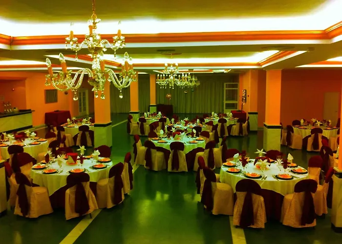 Hotel Escudo De Granada Puerto-López