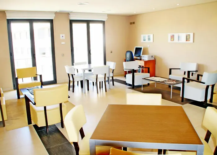 Apartahotel Ribera Arroyo de la Encomienda