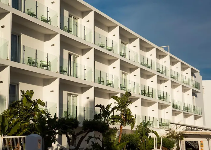 Hostal Mar y Huerta Es Cana
