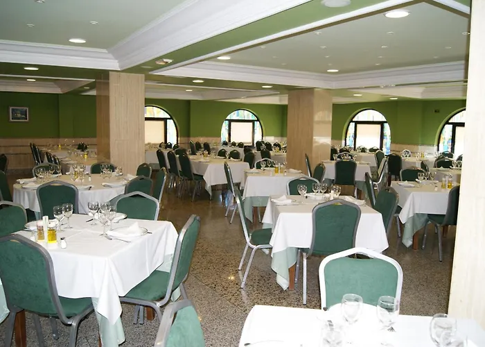 Hotel Alameda Alba De Tormes