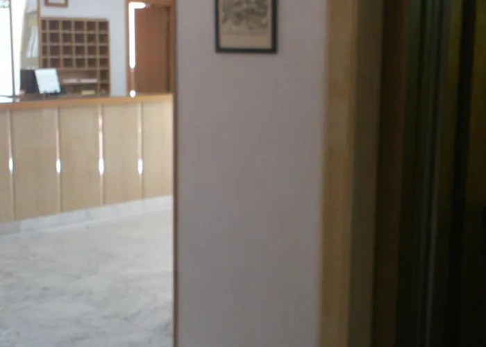 Hostal Juanito Mostoles