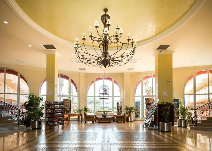 Ohtels La Hacienda Hotel La Pineda