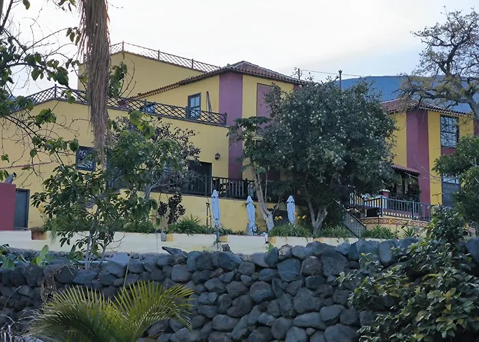 Hotel Rural La Raya 1866
