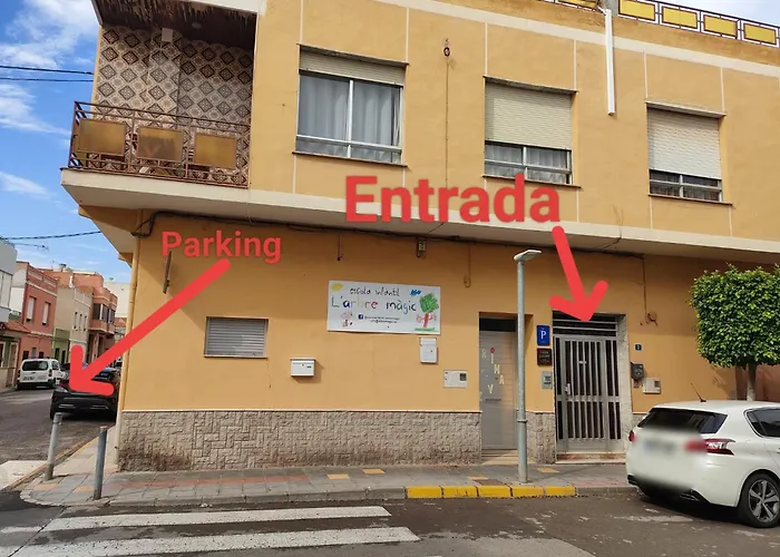 Pensión Benavente AP-7 3min coche Playa 5 min Self check-in 24h