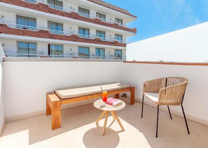 Hotel Dwo Sirius (Adults Only) à Santa Susanna