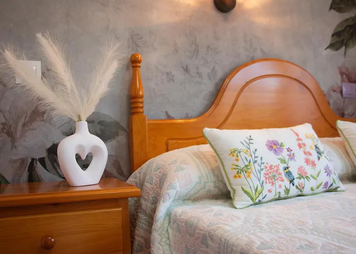 Hotel Cosma House Hinojedo