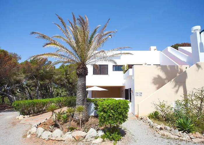 Hotel Club Cala Azul Cala Llena