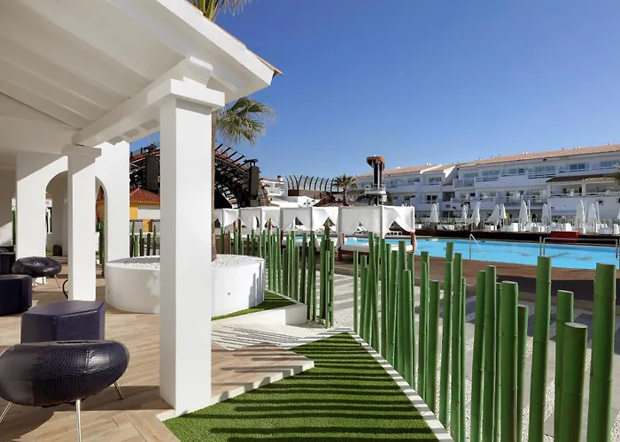 Ushuaia Ibiza Beach Hotel - Adults Only - Club Entrance Included Platja d'en Bossa