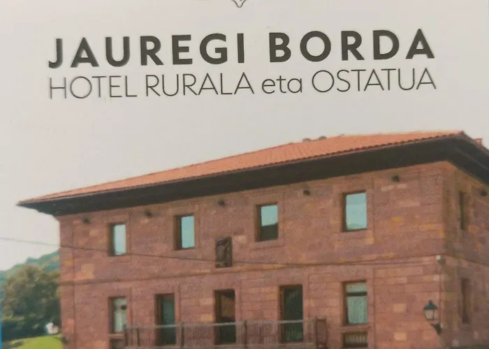 Hotel Jauregi Borda Maya del Baztán