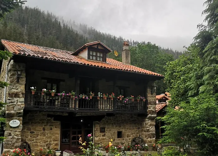 Hotel La Punvieja Los Tojos