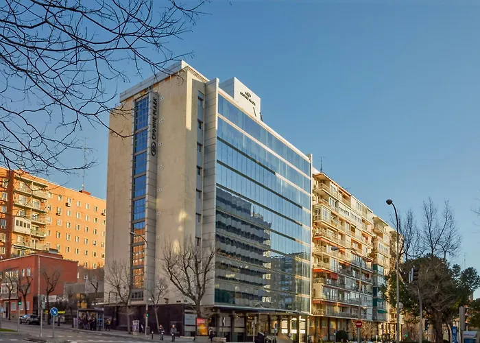 Crowne Plaza Madrid - Centre Retiro By Ihg
