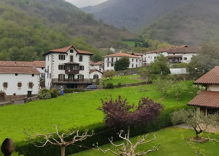 Hostal Mendaurpe