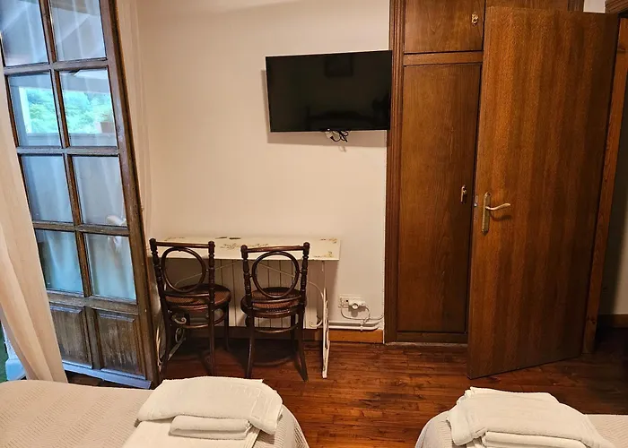 Hostal Mendaurpe