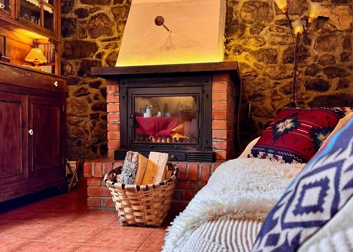 Apartamentos y Casas de Aldea La Pornacal