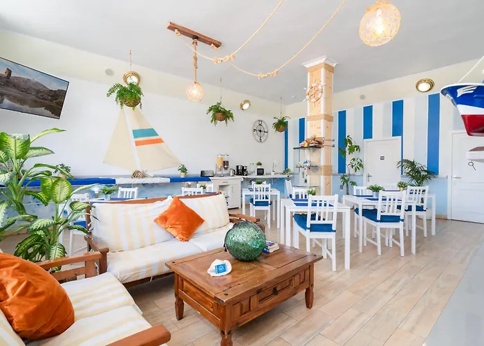 Hostel Neon Tenerife Guaza