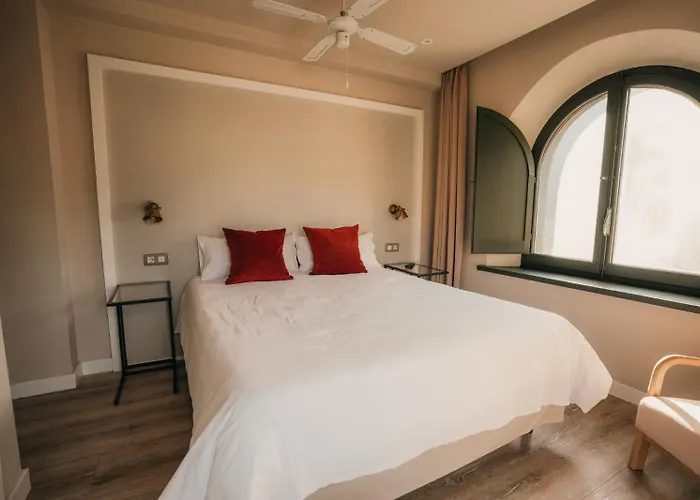 Hotel El Niu De Martinet