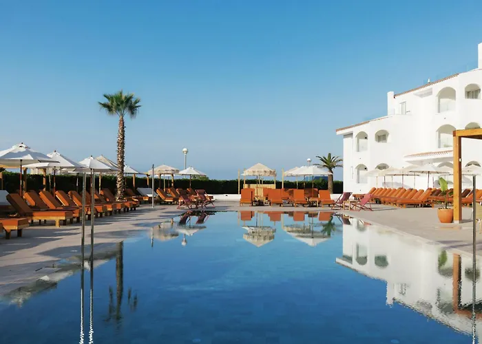 Hotel Caramelo Marina Calan Bosch - Adults Only Cala en Bosch