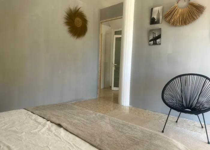 Bed and Breakfast La Miranda Sant Just Desvern