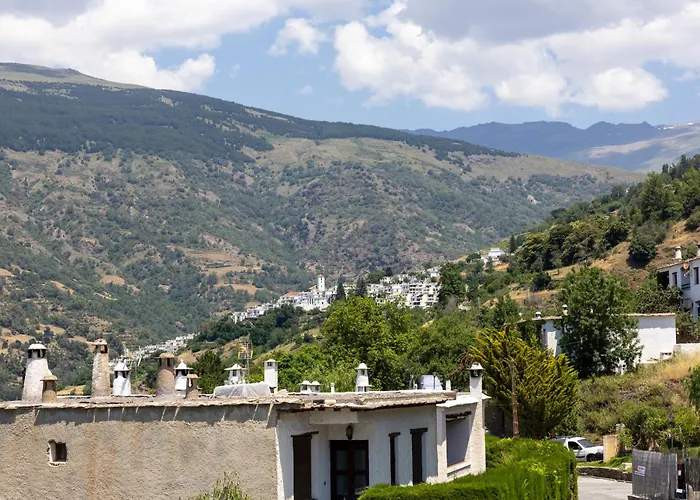 Villa Turistica de Bubion