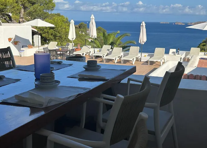 Hostal Cala Moli Cala Tarida 
