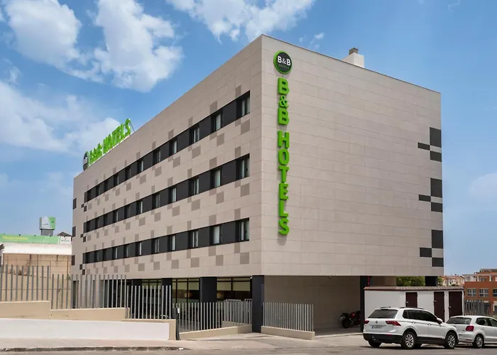 B&B HOTEL Sevilla Bormujos