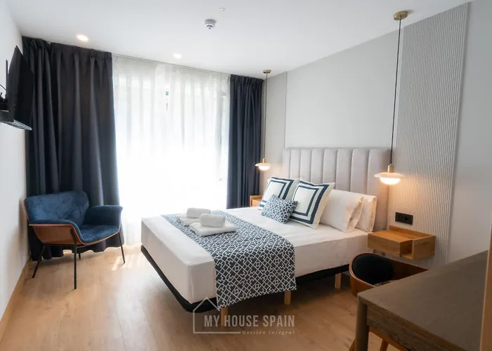 Central By Myhousespain