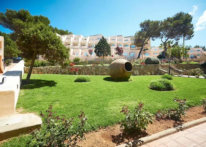 Invisa Hotel Club Cala Blanca Playa DPlaya Des Figueral