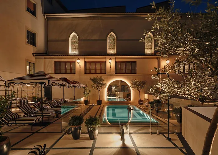 Pamplona Catedral Hotel