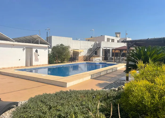 Casa Lumbreras