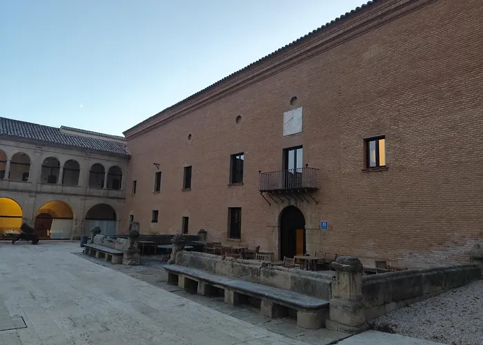 Hospedería del Monasterio de Rueda