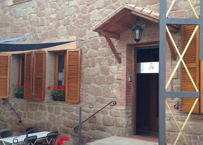 Hostal Sant Marti