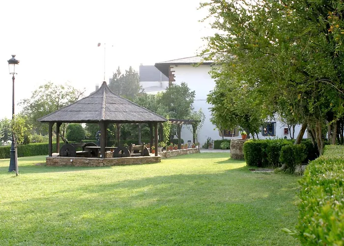 Monumento Pazo Do Castro