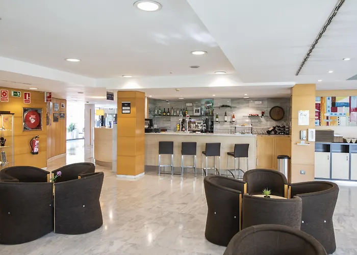 Holiday Inn Express Barcelona - Montmelo By Ihg Granollers