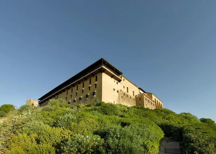 Parador De Carmona