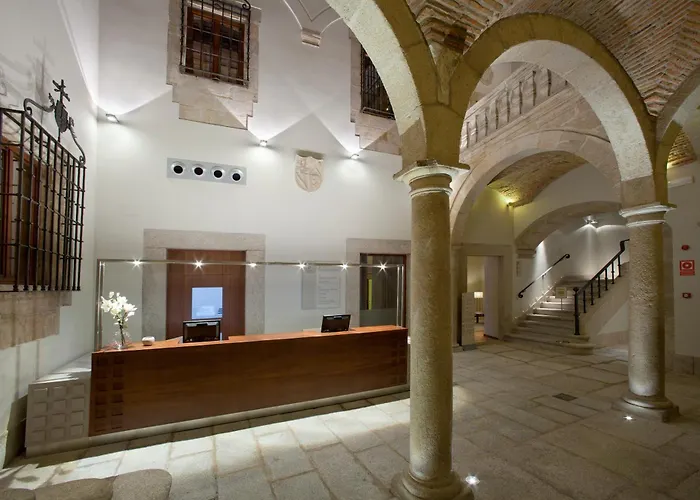 Parador De Caceres