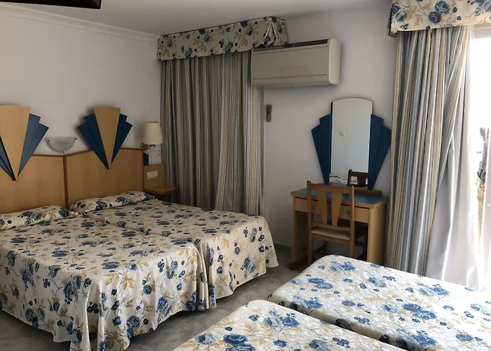 Hotel Checkin Blanes
