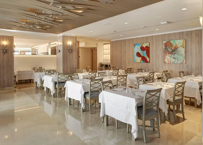 Hipotels Bahia Cala Millor - Adults Only