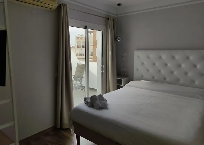Hostal La Ermita Nerja